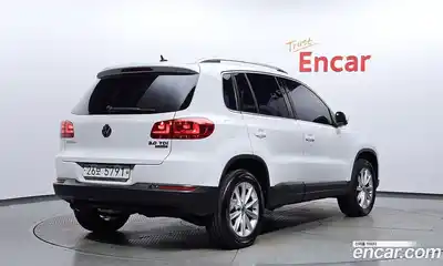 Volkswagen Tiguan 2016 2.0 Автомат в Москве № 199201, миниатюра 12