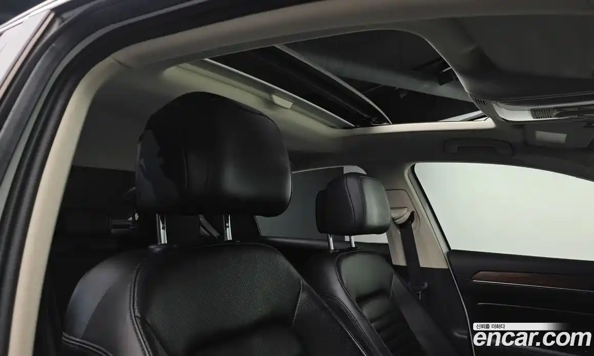 Volkswagen Passat 2018 2.0 Автомат в Москве № 199272, фото 11