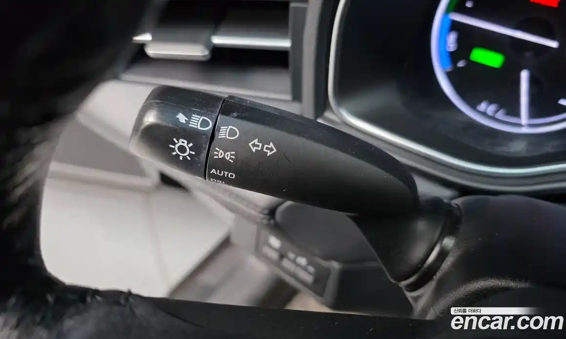 Toyota Avalon 2019 2.5 Автомат в Москве № 199599, фото 7