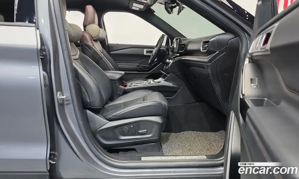 Ford Explorer 2021 3.0 Автомат в Москве № 199715, фото 16