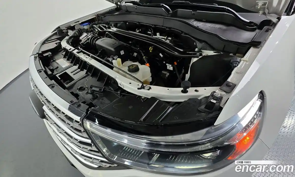 Ford Explorer 2023 2.3 Автомат в Москве № 199781, фото 11