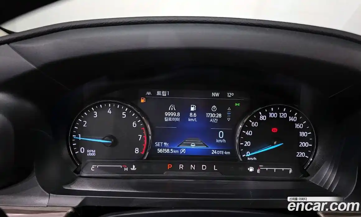 Ford Explorer 2023 2.3 Автомат в Москве № 199781, фото 18