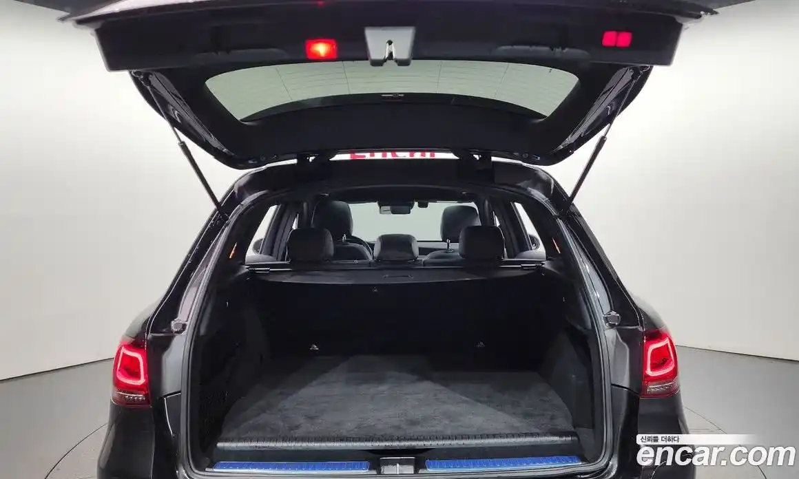 Mercedes-Benz GLC-Class 2022 2.0 Автомат в Москве № 200645, фото 5