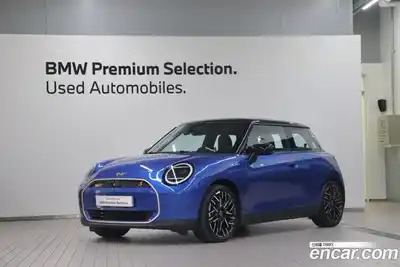 Mini Cooper, 2024