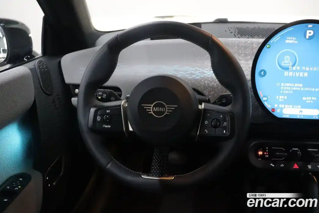 Mini Cooper 2024 0.1 Автомат в Москве № 208007, фото 16