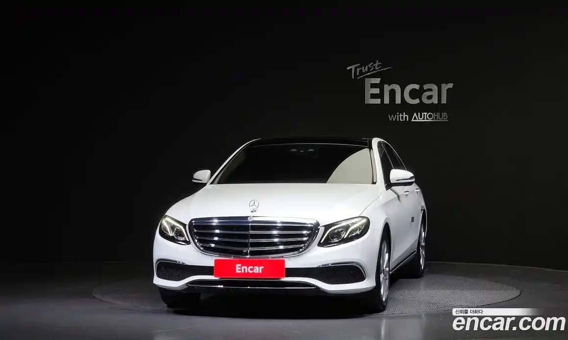 Mercedes-Benz E-Class 2019 2.0 Автомат в Москве № 209290, фото 18