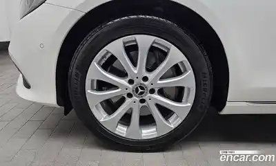 Mercedes-Benz E-Class 2019 2.0 Автомат в Москве № 209290, миниатюра 3