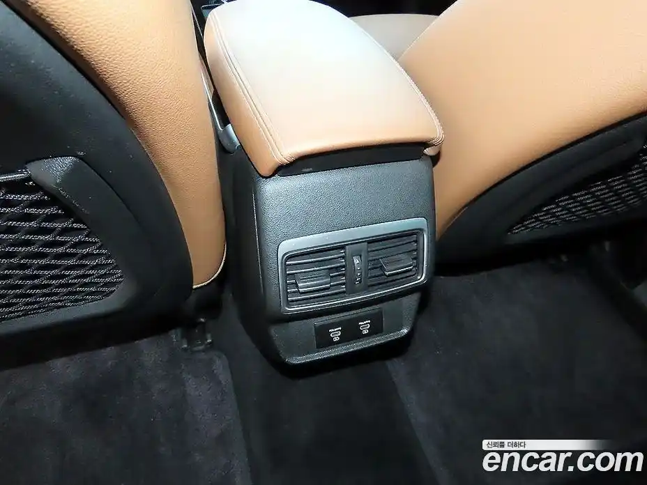 Renault QM6 2024 2.0 Автомат в Москве № 209869, фото 16