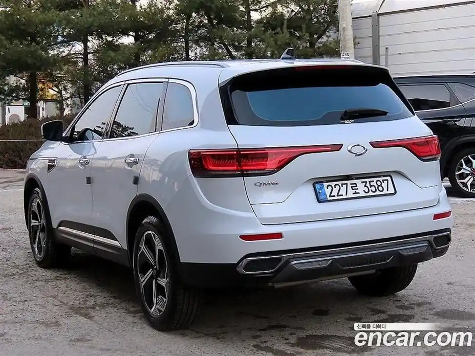 Renault QM6 2024 2.0 Автомат в Москве № 209869, фото 3