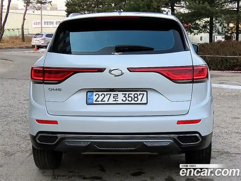 Renault QM6 2024 2.0 Автомат в Москве № 209869, фото 4