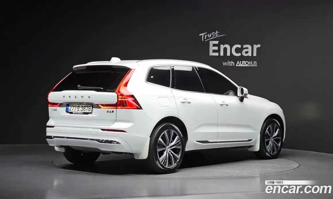 Volvo XC60 2022 2.0 Автомат в Москве № 212835, фото 19