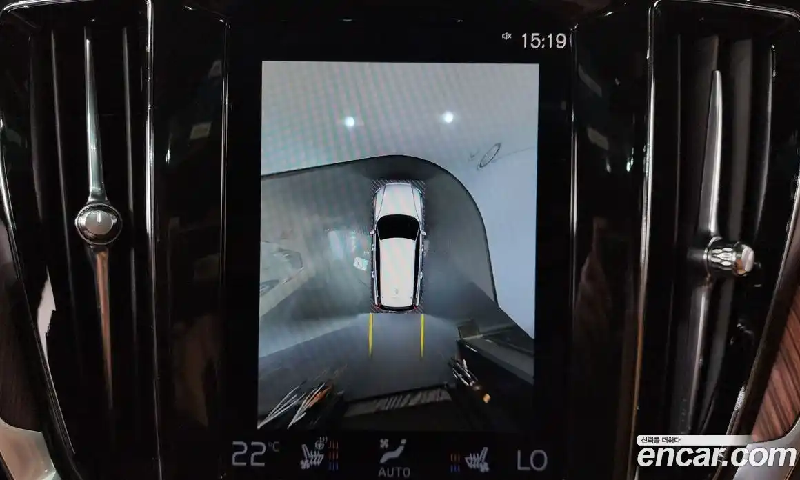 Volvo V60 2022 2.0 Автомат в Москве № 212893, фото 15