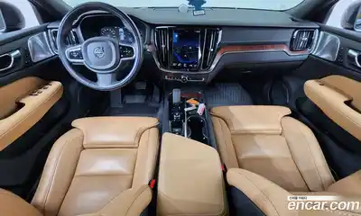 Volvo V60 2022 2.0 Автомат в Москве № 212893, миниатюра 7