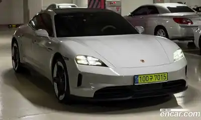 Porsche Taycan, 2025