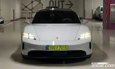 Porsche Taycan 2025 Автомат в Москве № 213095, миниатюра 2