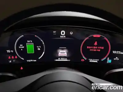 Porsche Taycan 2025 Автомат в Москве № 213095, миниатюра 7