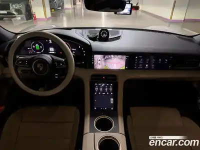 Porsche Taycan 2025 Автомат в Москве № 213095, миниатюра 8