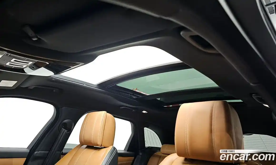 Land Rover Range-Rover Velar 2020 3.0 Автомат в Москве № 213359, фото 12