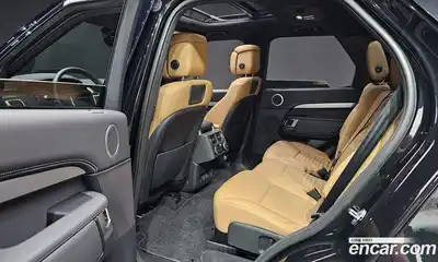 Land Rover Discovery 2024 3.0 Автомат в Москве № 213894, миниатюра 12