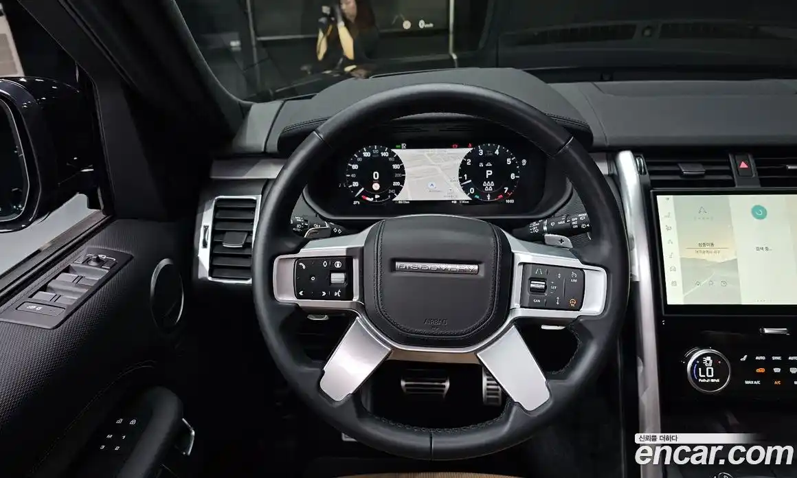 Land Rover Discovery 2024 3.0 Автомат в Москве № 213894, фото 13