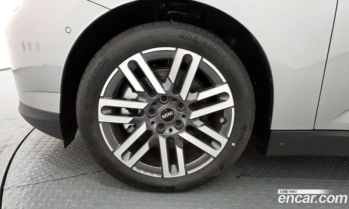 Mini Cooper 2024 0.1 Автомат в Москве № 213911, фото 10