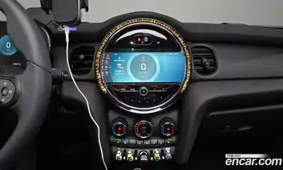 Mini Cooper Convertible, 2023