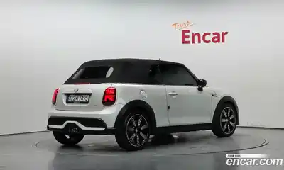 Mini Cooper Convertible 2023 2.0 Автомат в Москве № 214168, миниатюра 8