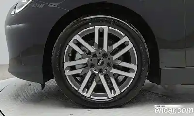 Mini Cooper 2024 0.1 Автомат в Москве № 214408, миниатюра 5