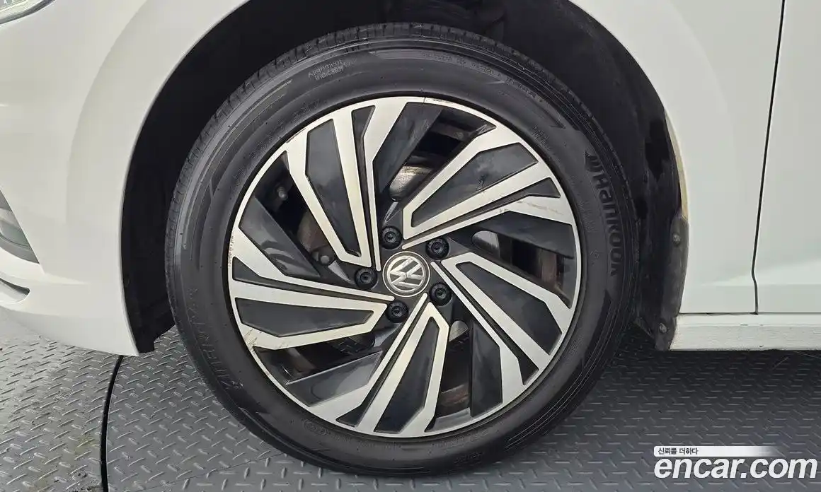 Volkswagen Jetta 2020 1.4 Автомат в Москве № 215221, фото 4