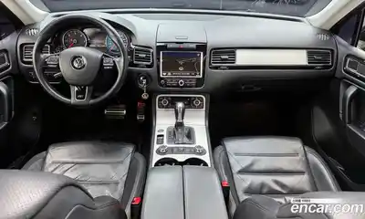 Volkswagen Touareg 2013 4.1 Автомат в Москве № 215385, миниатюра 7