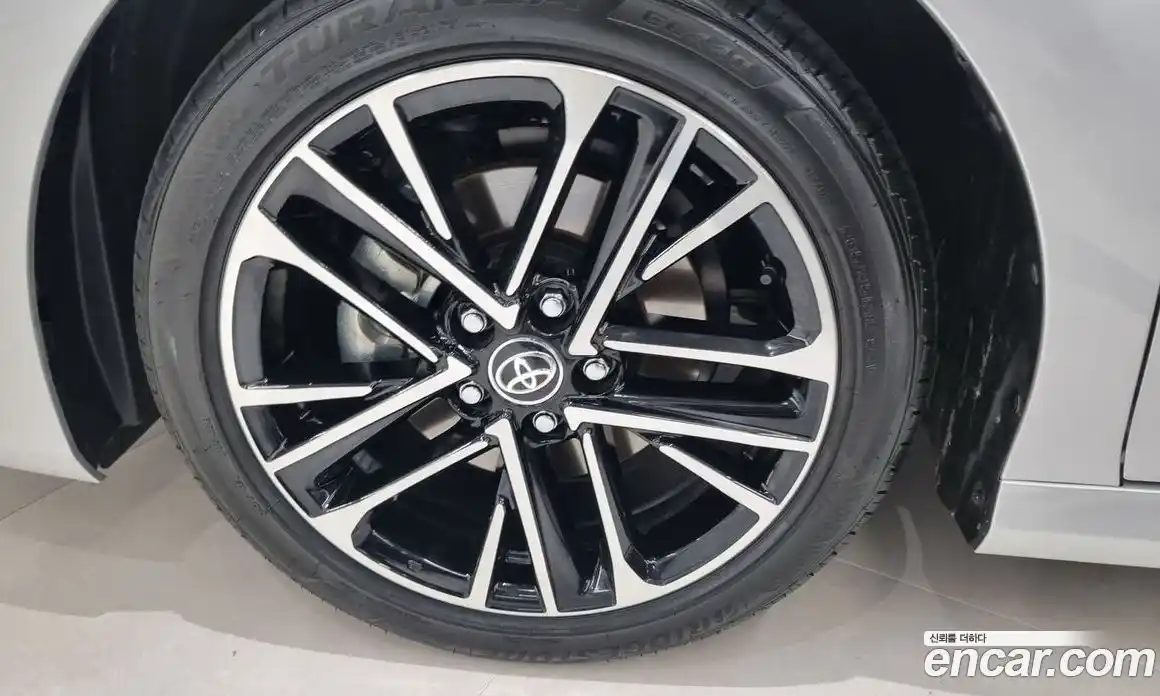 Toyota Camry 2025 2.5 Вариатор в Москве № 215577, фото 5