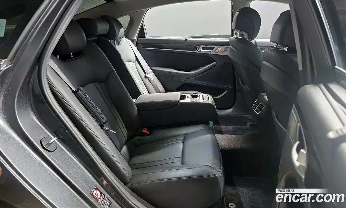 Genesis G80 2018 3.3 Автомат в Москве № 21862, фото 13