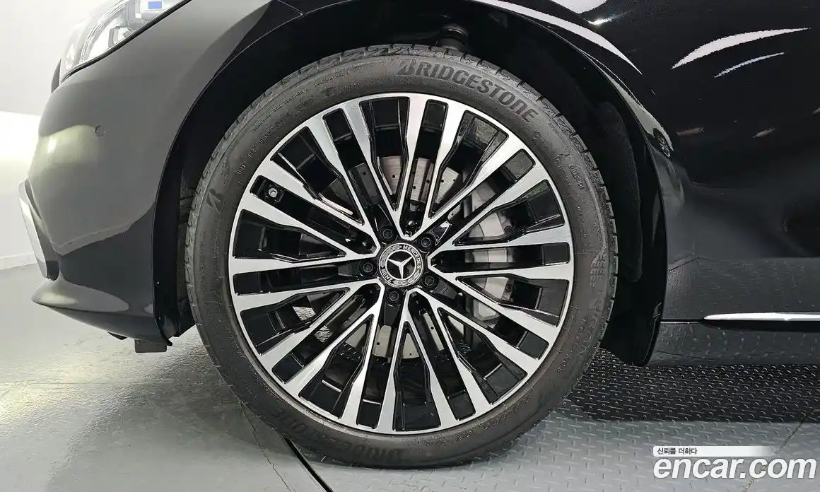 Mercedes-Benz S-Class 2023 3.0 Автомат в Москве № 219226, фото 5