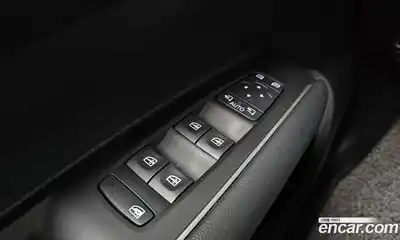 Renault QM6 2024 2.0 Автомат в Москве № 220992, миниатюра 4