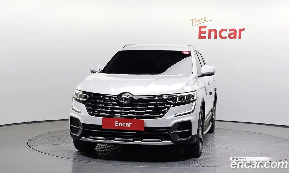 Renault QM6 2024 2.0 Автомат в Москве № 220992, фото 9