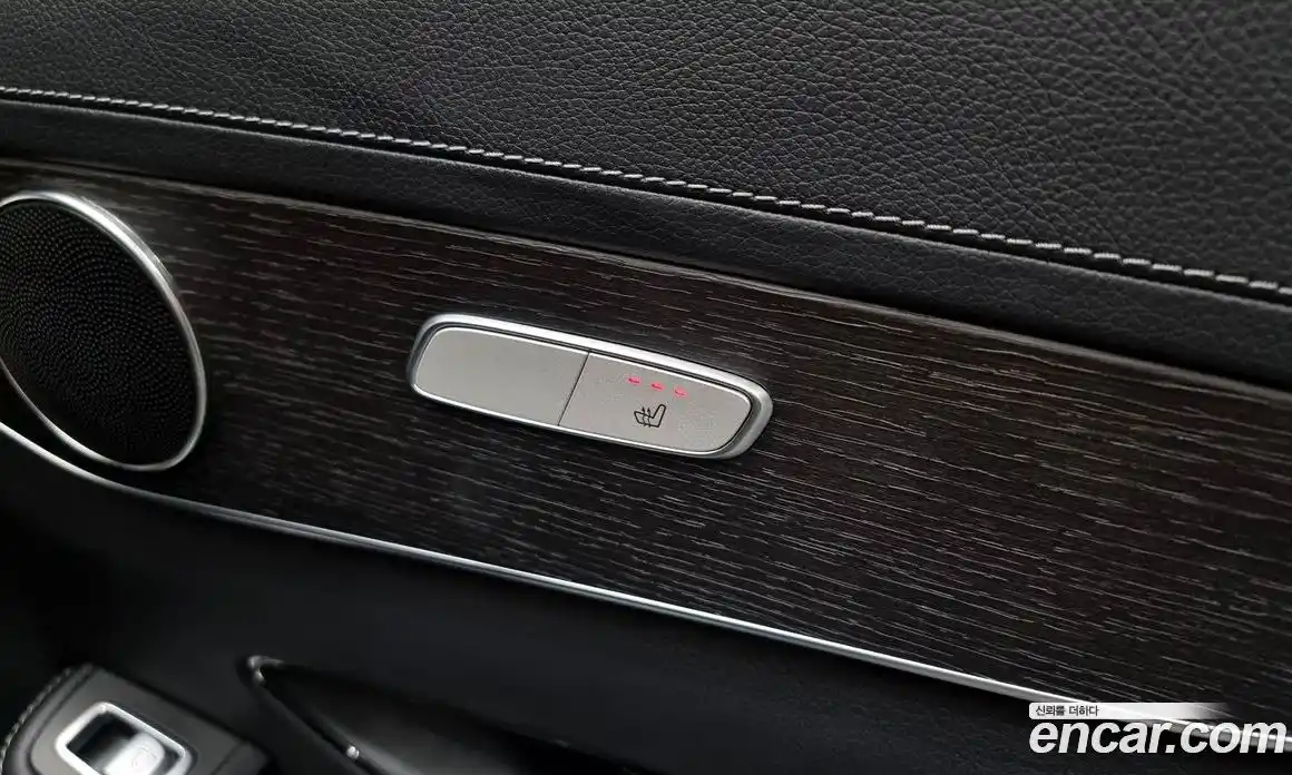 Mercedes-Benz GLC-Class 2023 2.0 Автомат в Москве № 222554, фото 19