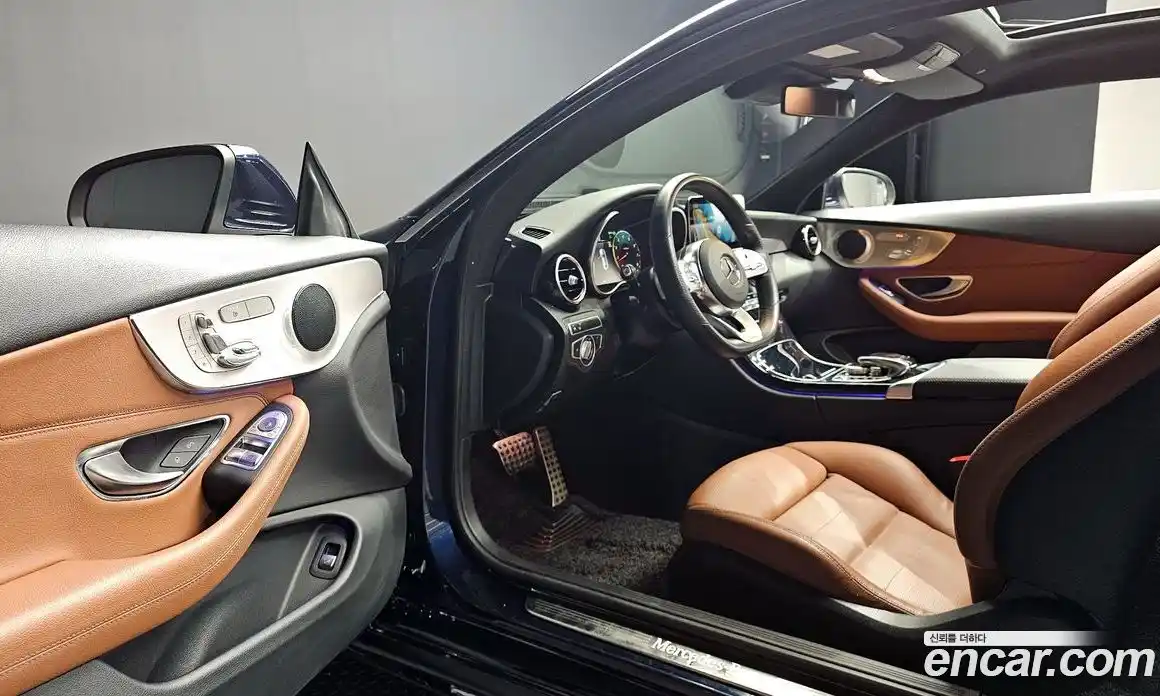 Mercedes-Benz C-Class 2020 2.0 Автомат в Москве № 222978, фото 14