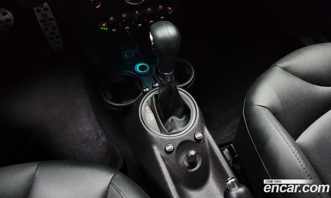 Mini Cooper 2013 2.0 Автомат в Москве № 223500, фото 17