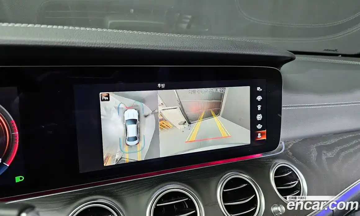 Mercedes-Benz E-Class 2022 1.9 Автомат в Москве № 224934, фото 14