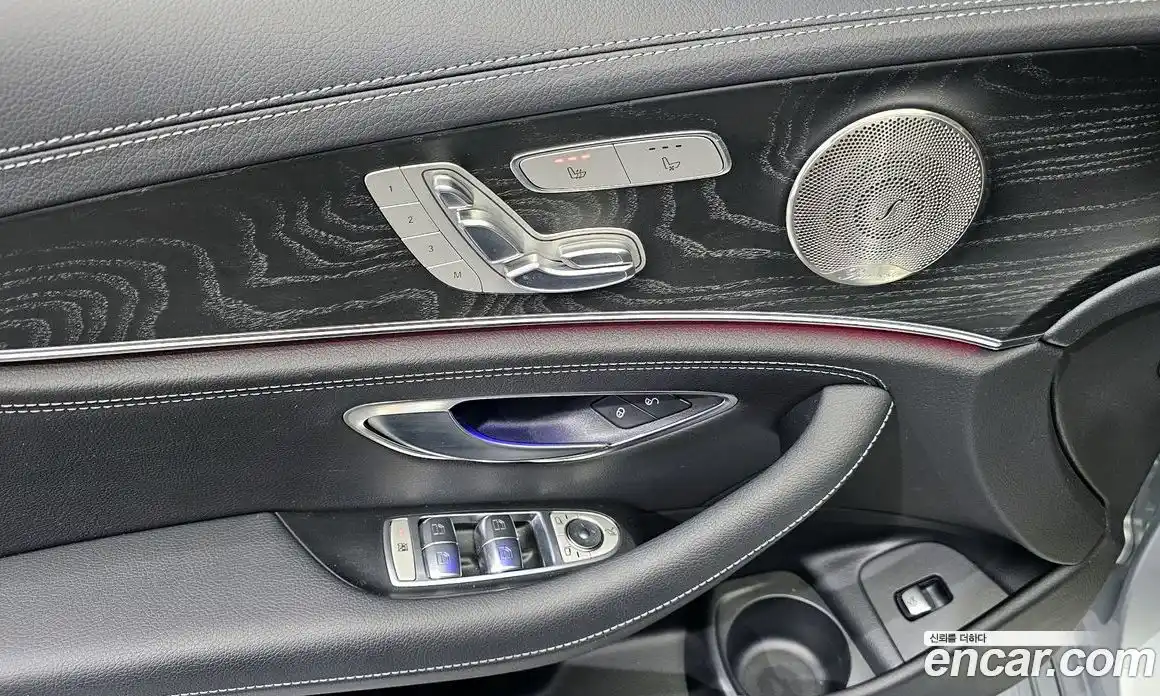 Mercedes-Benz E-Class 2022 1.9 Автомат в Москве № 224934, фото 10