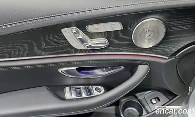 Mercedes-Benz E-Class 2022 1.9 Автомат в Москве № 224934, миниатюра 10