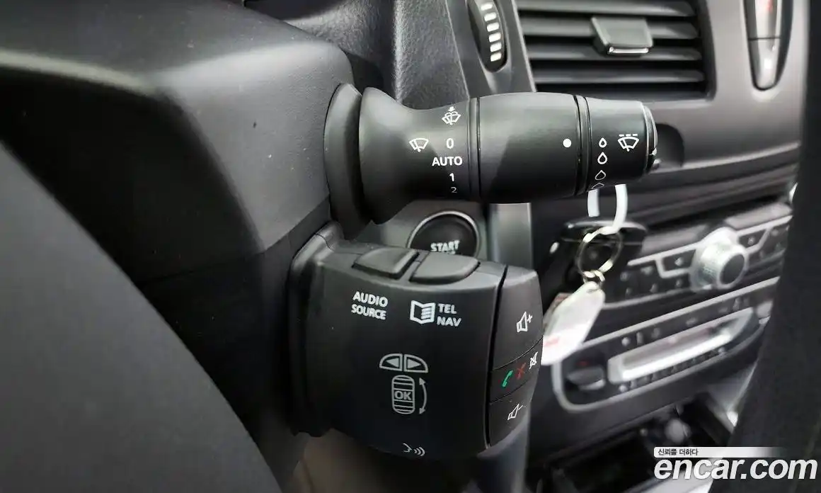 Renault SM5 2010 2.0 Автомат в Москве № 226004, фото 19