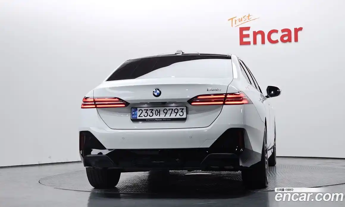 BMW 5-Series 2024 2.0 Автомат в Москве № 227897, фото 20