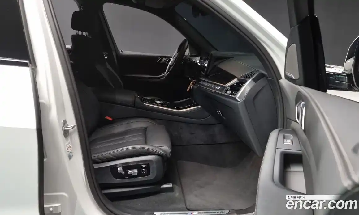 BMW X5 2024 3.0 Автомат в Москве № 228087, фото 11