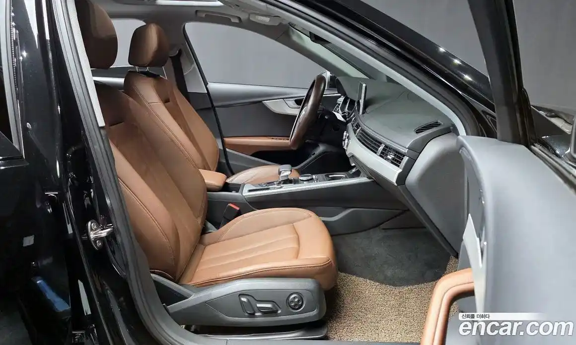 Audi A4 2019 2.0 Автомат в Москве № 229928, фото 16