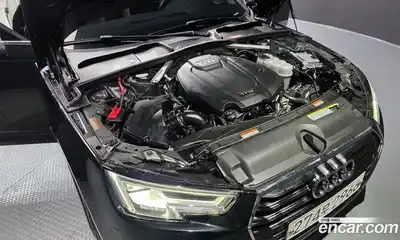 Audi A4 2019 2.0 Автомат в Москве № 229928, миниатюра 5