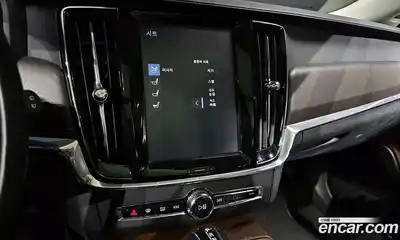 Volvo V90 2018 2.0 Автомат в Москве № 230557, миниатюра 12