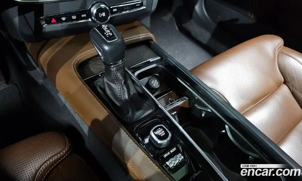 Volvo V90 2018 2.0 Автомат в Москве № 230557, фото 16