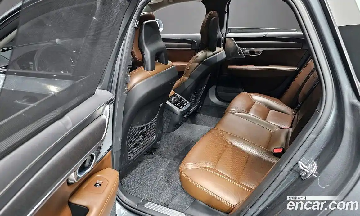 Volvo V90 2018 2.0 Автомат в Москве № 230557, фото 3