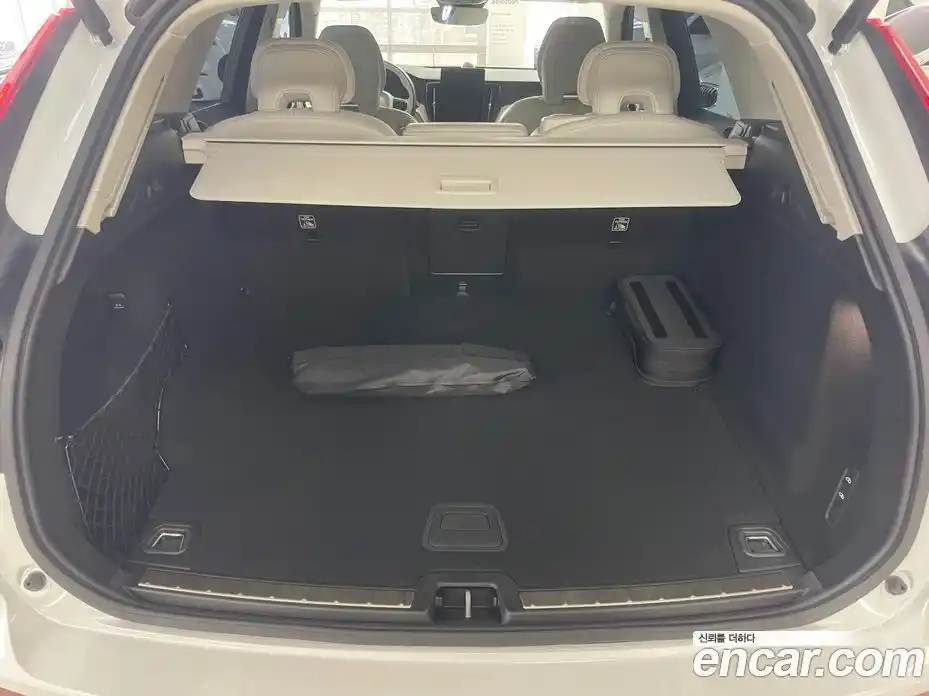 Volvo XC60 2026 2.0 Автомат в Москве № 230735, фото 16